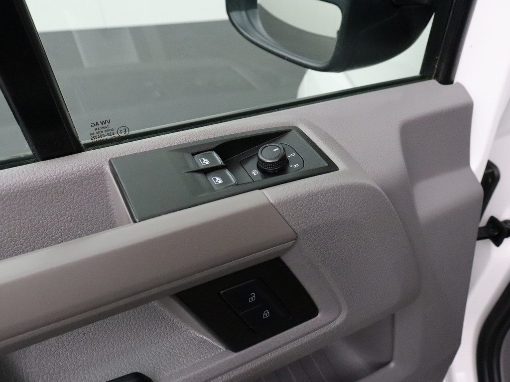 Volkswagen Crafter 2.0TDI 140PK DSG Automaat L3H3 Exclusive | Leder | Led | Navigatie | Camera | 3000Kg Trekhaak 8