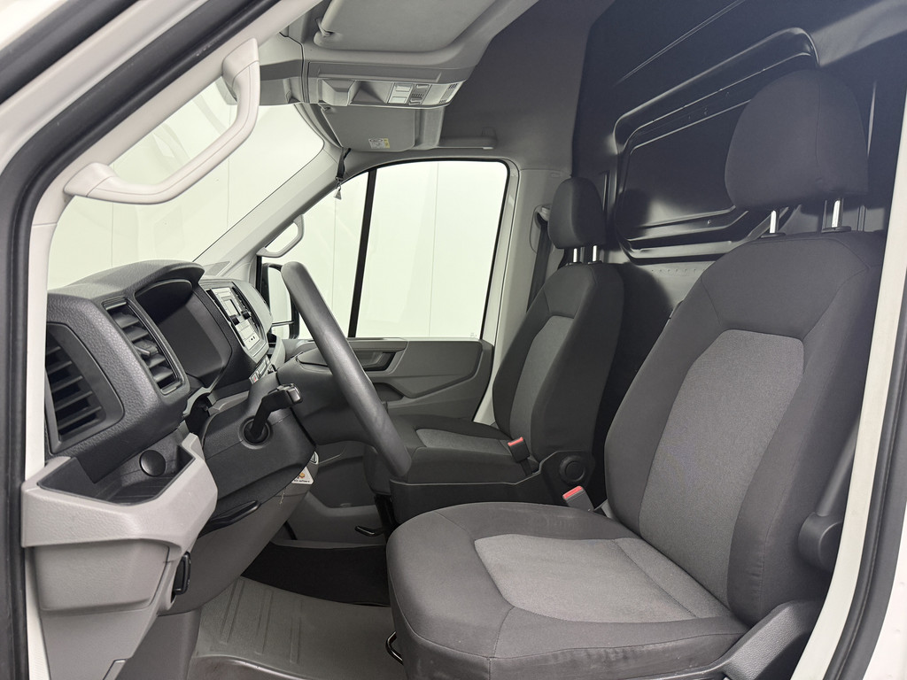 Volkswagen Crafter 2.0TDI 140PK DSG Automaat L3H3 | Imperiaal | Trekhaak | Airco | Cruise | Betimmering 17