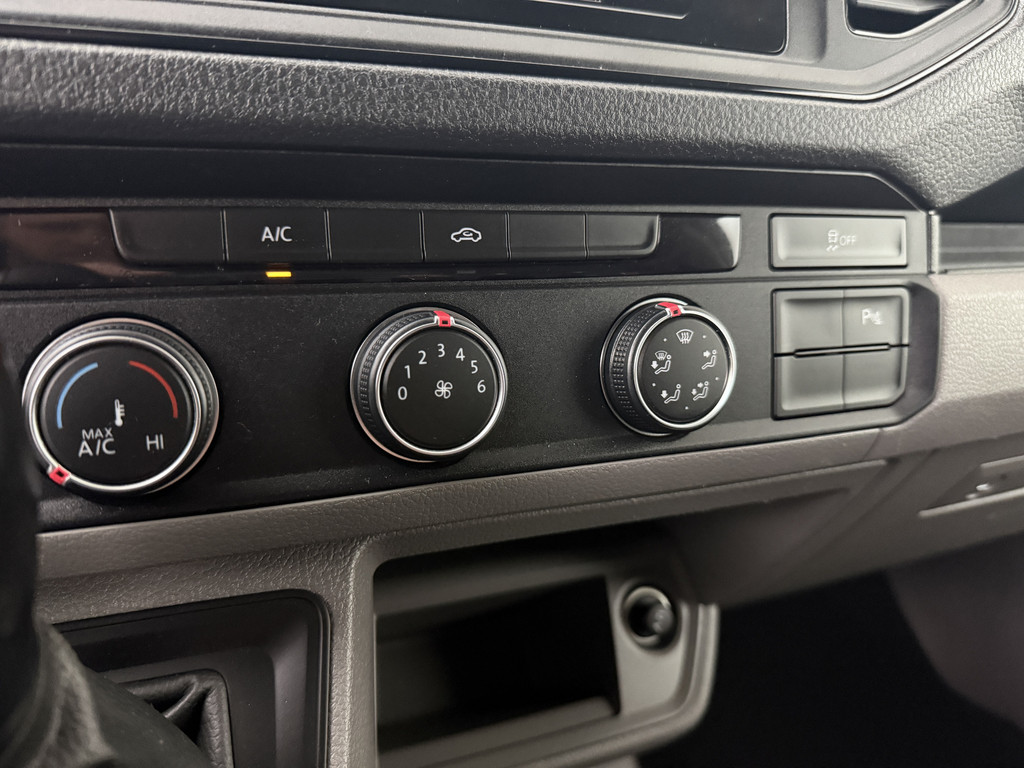 Volkswagen Crafter 2.0TDI 140PK DSG Automaat L3H3 | Imperiaal | Trekhaak | Airco | Cruise | Betimmering 19