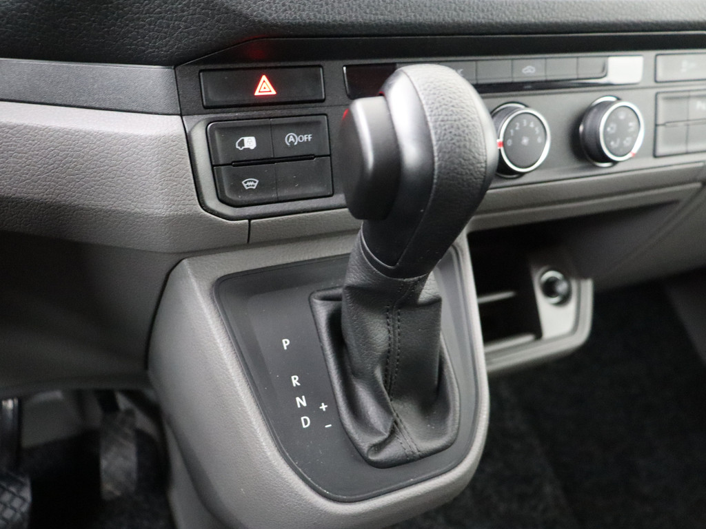 Volkswagen Crafter 2.0TDI 140PK DSG Automaat L4H3 Highline | Navigatie | Camera | Airco | Cruise | 3-Persoons 15