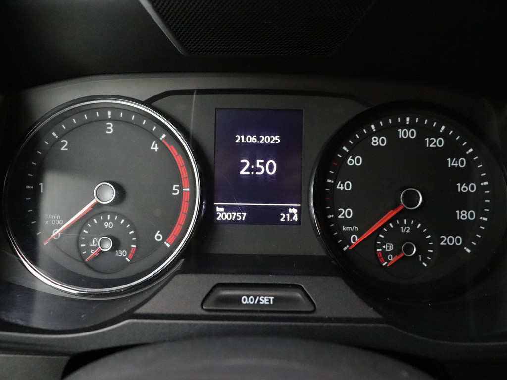 Volkswagen Crafter 2.0TDI 140PK DSG Automaat L4H3 Highline | Navigatie | Camera | Airco | Cruise | 3-Persoons 9