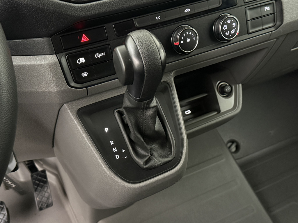 Volkswagen Crafter 2.0TDI 140PK DSG Automaat L4H3 | Navigatie | Camera | 3-Persoons | Airco | Cruise 15