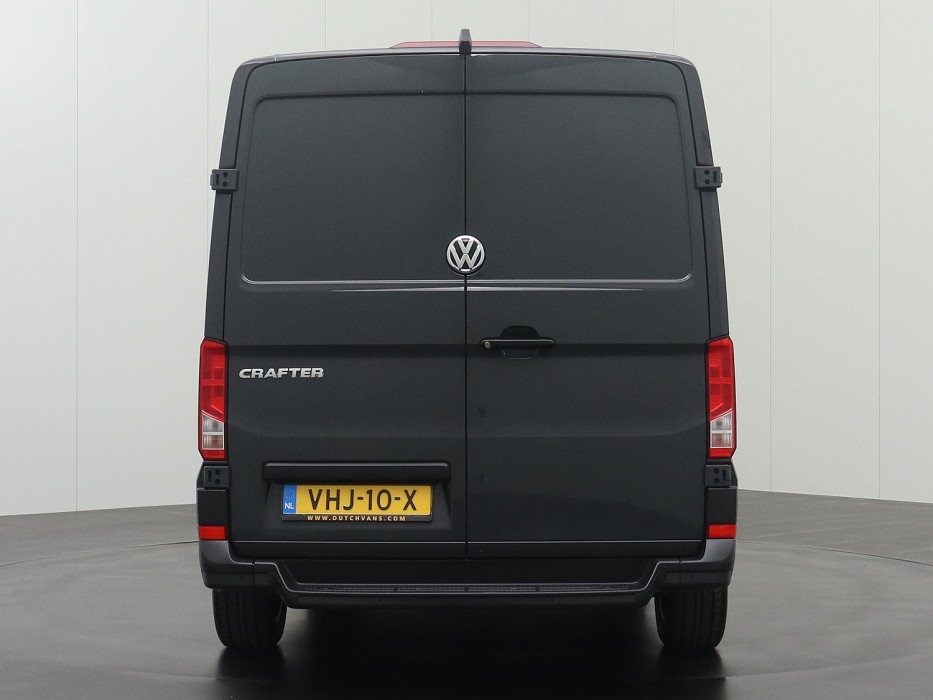 Volkswagen Crafter 2.0TDI 140PK L3H2 Highline 3-Persoons | Navigatie | Camera | Airco | Cruise | Betimmering 11
