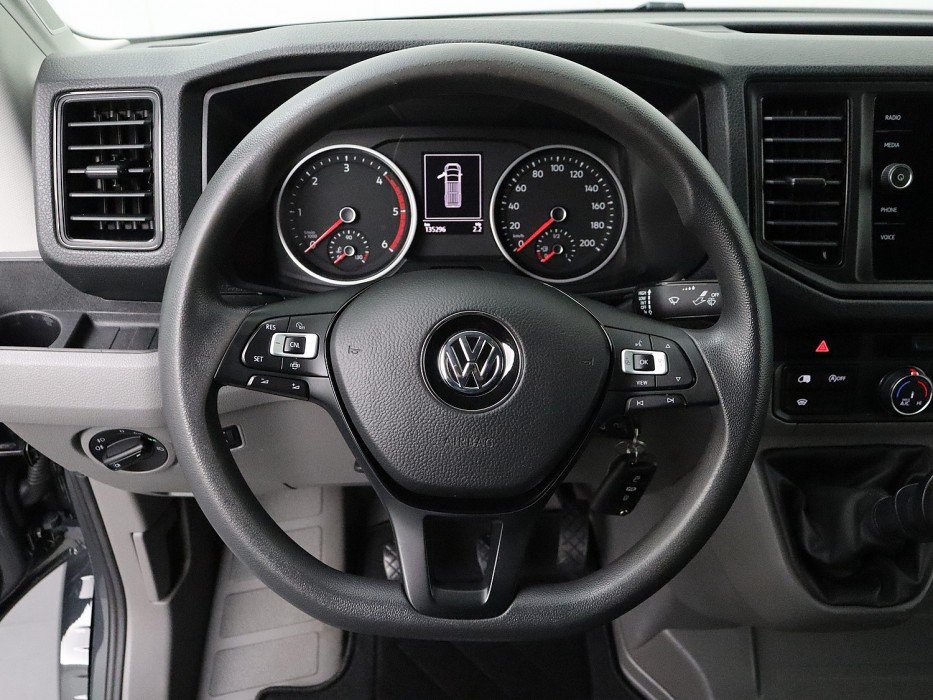 Volkswagen Crafter 2.0TDI 140PK L3H2 Highline 3-Persoons | Navigatie | Camera | Airco | Cruise | Betimmering 14