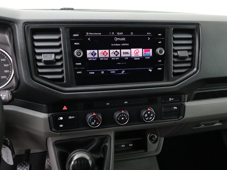 Volkswagen Crafter 2.0TDI 140PK L3H2 Highline 3-Persoons | Navigatie | Camera | Airco | Cruise | Betimmering 16