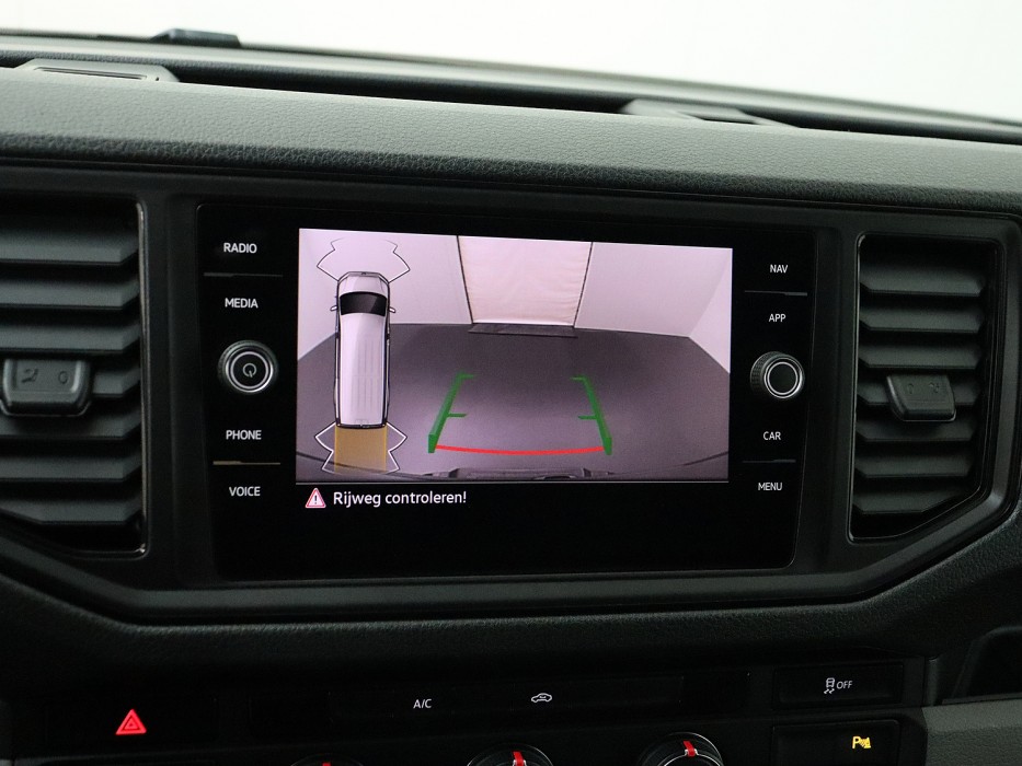 Volkswagen Crafter 2.0TDI 140PK L3H2 Highline 3-Persoons | Navigatie | Camera | Airco | Cruise | Betimmering 18