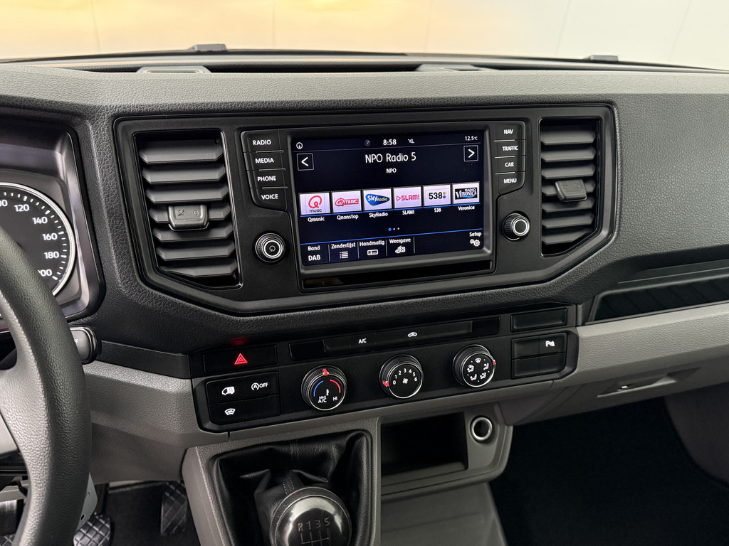 Volkswagen Crafter 2.0TDI 140PK L3H2 Highline | Navigatie | Airco | Cruise | Betimmering 16