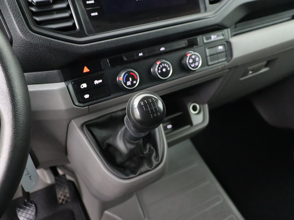 Volkswagen Crafter 2.0TDI 140PK L3H2 Highline V-Edition | Navigatie | Camera | Airco | Cruise | Betimmering 15