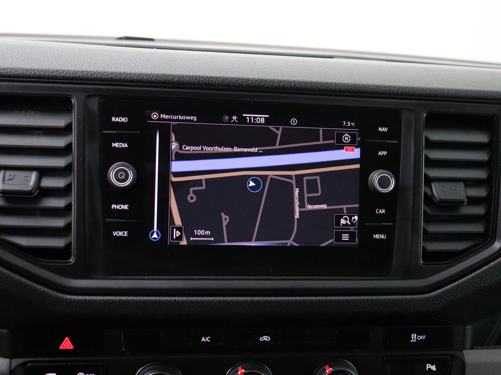 Volkswagen Crafter 2.0TDI 140PK L3H2 Highline V-Edition | Navigatie | Camera | Airco | Cruise | Betimmering 17