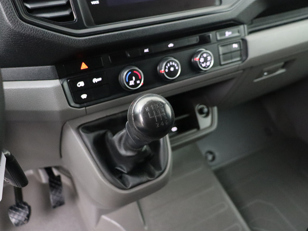 Volkswagen Crafter 2.0TDI 140PK L3H3 Highline | Navigatie | Camera | Airco | Cruise | Betimmering 15