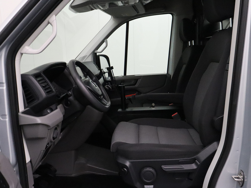Volkswagen Crafter 2.0TDI 140PK L3H3 Highline | Werkplaats | Navigatie | Camera | Airco | Cruise 19