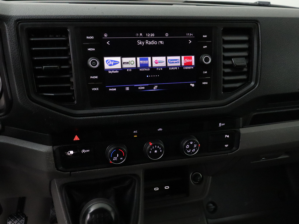 Volkswagen Crafter 2.0TDI 140PK L3H3 | Multimedia | Airco | Cruise | 3-Persoons 16