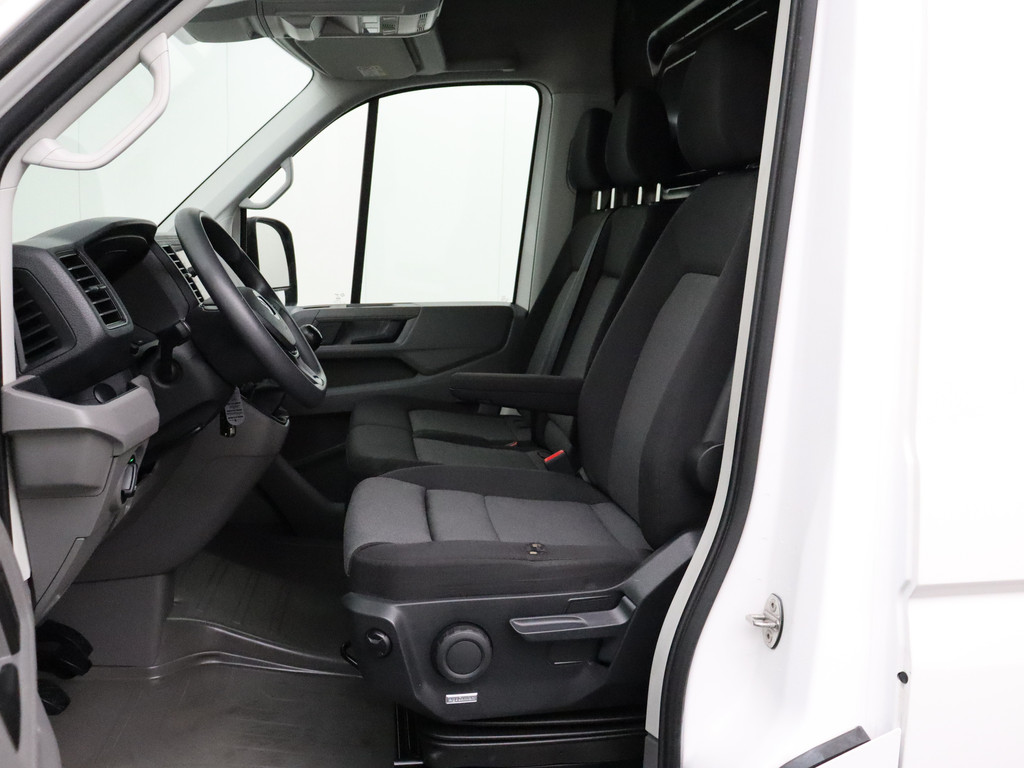 Volkswagen Crafter 2.0TDI 140PK L3H3 | Multimedia | Airco | Cruise | 3-Persoons 17