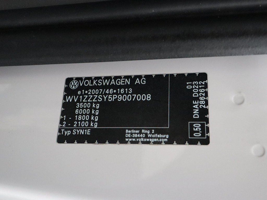 Volkswagen Crafter 2.0TDI 140PK L3H3 | Multimedia | Airco | Cruise | 3-Persoons 19