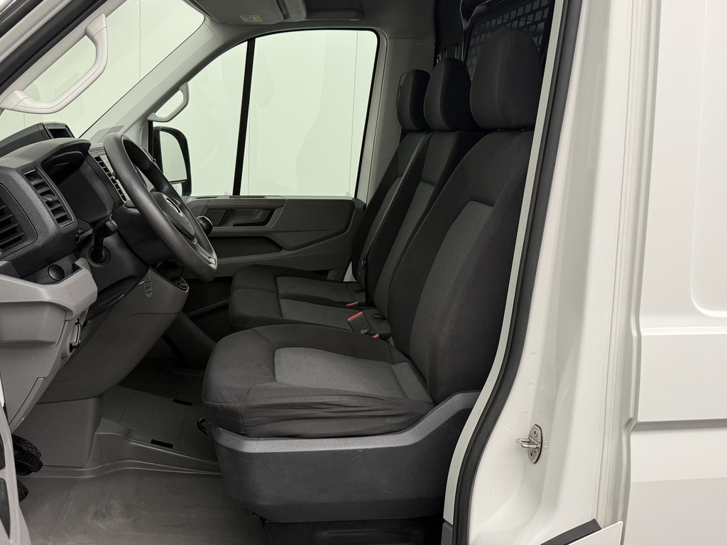Volkswagen Crafter 2.0TDI 140PK L3H3 | Navigatie | Camera | Airco | 3-Persoons | Betimmering 21