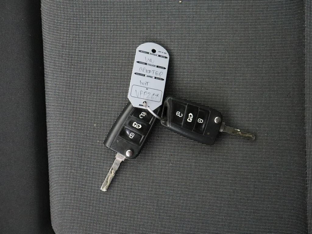 Volkswagen Crafter 2.0TDI 140PK L5H3 Laadlift | Laadklep | Airco | Camera | 3-Persoons | 8
