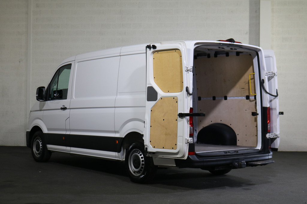 Volkswagen Crafter 2.0 TDI 140pk L3 H2 Automaat Navigatie Camera Led 11