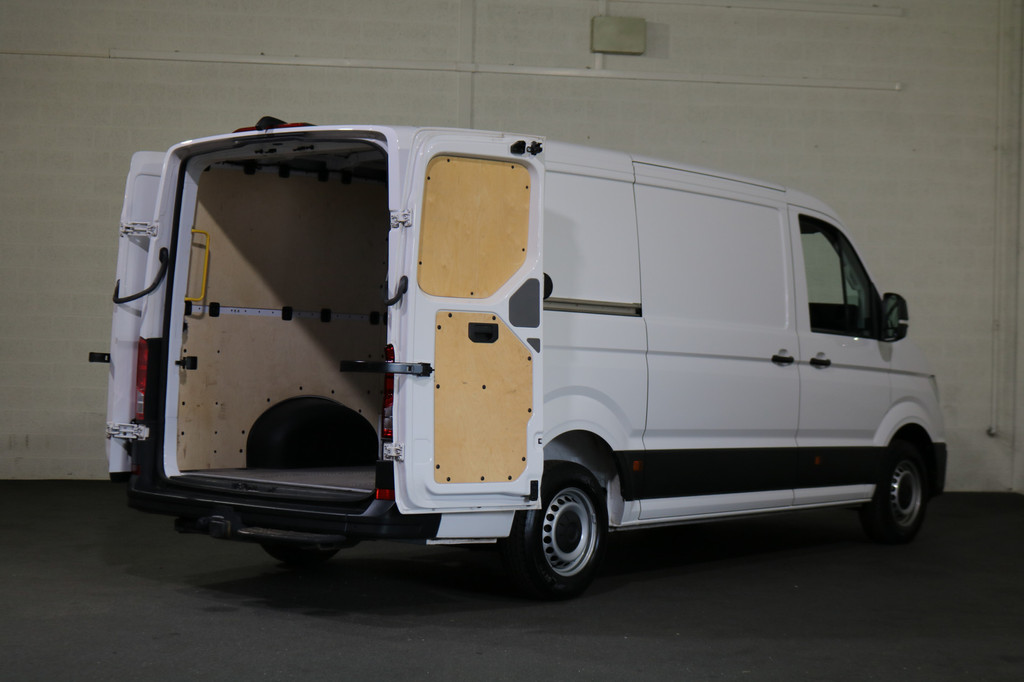 Volkswagen Crafter 2.0 TDI 140pk L3 H2 Automaat Navigatie Camera Led 13