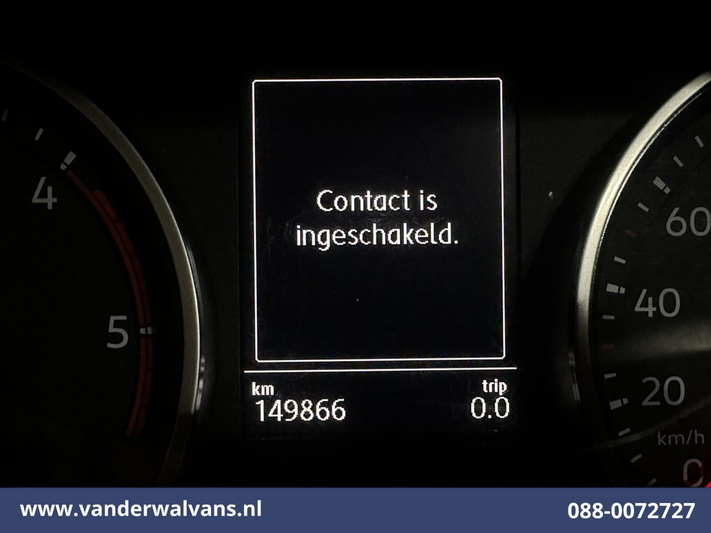 Volkswagen Crafter 2.0 TDI 140pk L3H2 (oude L2H1) Euro6 # Airco | Navigatie | Apple Carplay | Android auto parkeersensoren, 3000kg trekvermogen 18