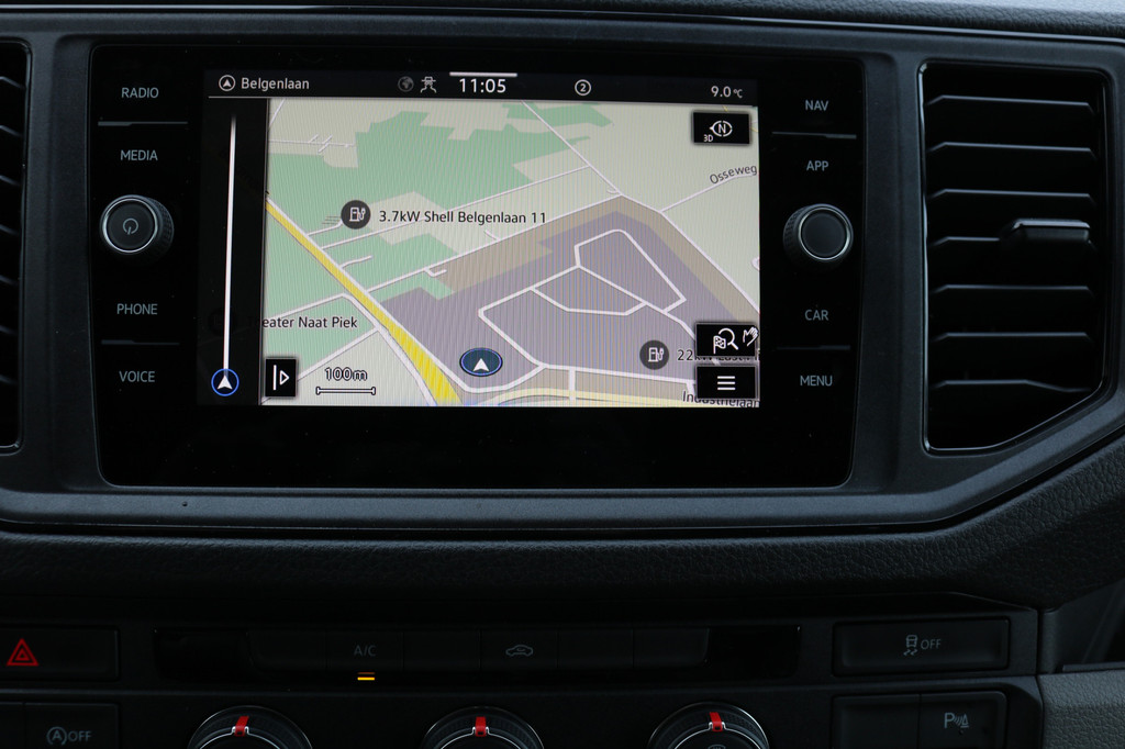 Volkswagen Crafter 2.0 TDI 140pk L3 H3 Automaat Airco Navigatie Apple Carplay Camera 11