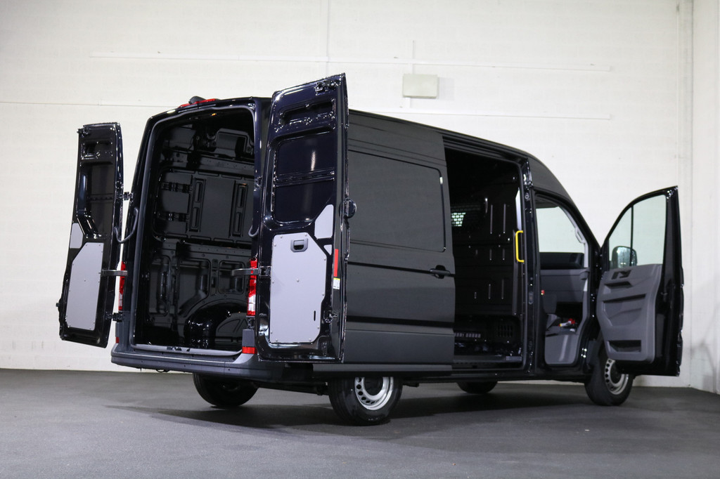 Volkswagen Crafter 2.0 TDI 140pk L3 H3 Automaat Airco Navigatie Apple Carplay Camera 15