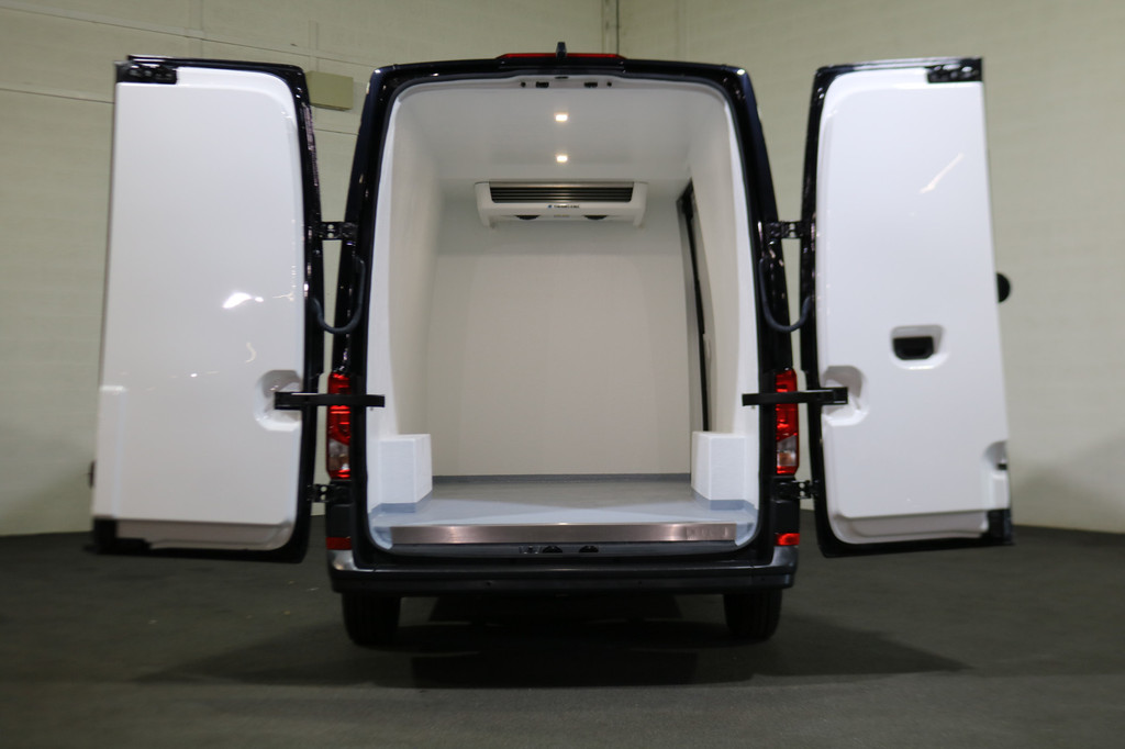 Volkswagen Crafter 2.0 TDI 140pk L3 H3 Automaat Koelwagen 11