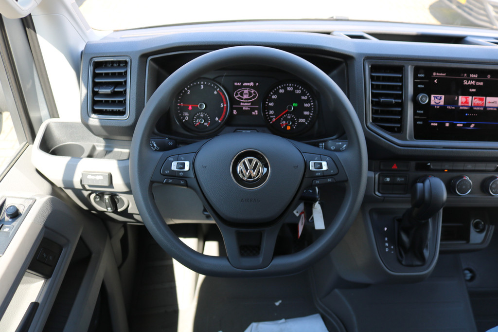 Volkswagen Crafter 2.0 TDI 140pk L3 H3 DC Automaat Airco Navigatie Apple Carplay Camera 17