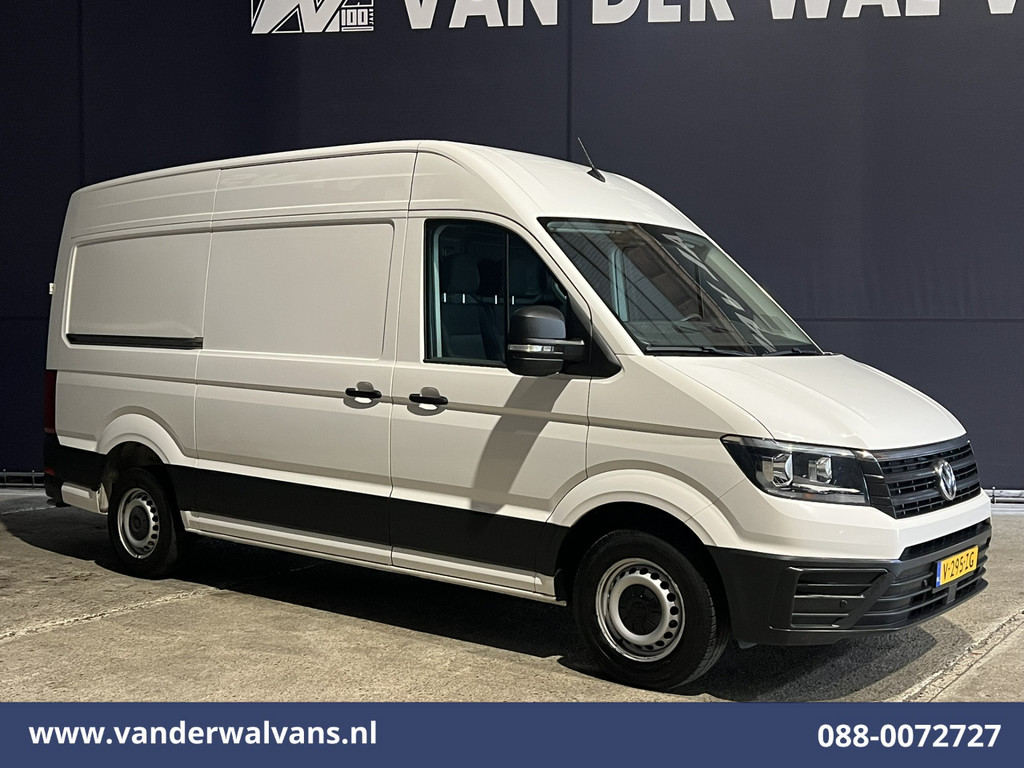 Volkswagen Crafter 2.0 TDI 140pk L3H3 L2H2 Euro6 Airco | 3000kg Trekhaak | Navigatie | Apple Carplay Android Auto, Cruisecontrol, Parkeersensoren, Bijrijdersbank 7