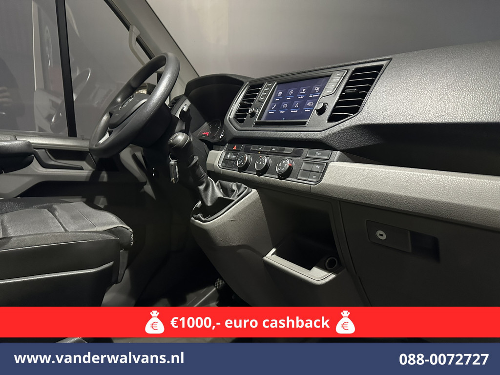 Volkswagen Crafter 2.0 TDI 140 pk L3H3 L2H2 Euro6 Airco | Camera | Navigatie | Apple Carplay | Massagestoel Android Auto, Parkeersensoren, 3000kg trekvermogen 14