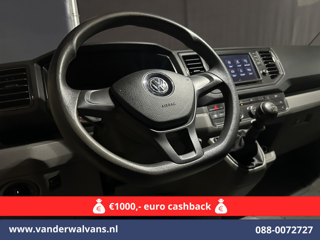 Volkswagen Crafter 2.0 TDI 140 pk L3H3 L2H2 Euro6 Airco | Camera | Navigatie | Apple Carplay | Massagestoel Android Auto, Parkeersensoren, 3000kg trekvermogen 15