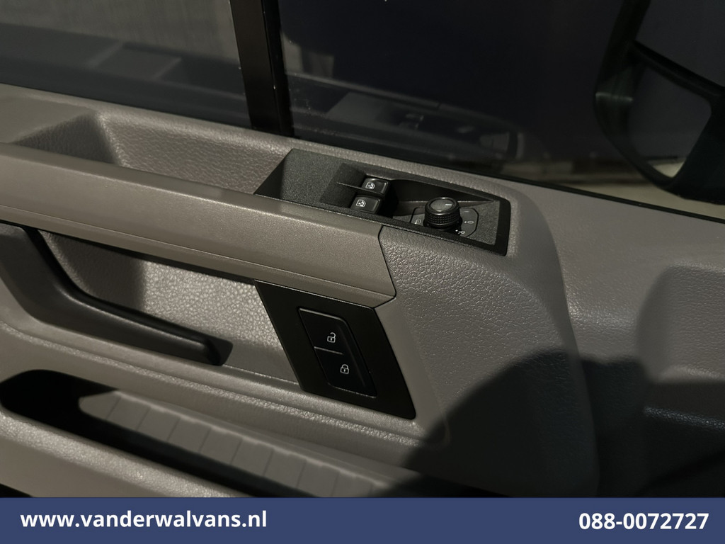 Volkswagen Crafter 2.0 TDI 140 pk L4H3 L3H2 Euro6 Airco | Camera | Apple Carplay | Cruisecontrol Android Auto, Parkeersensoren, Bijrijdersbank 15