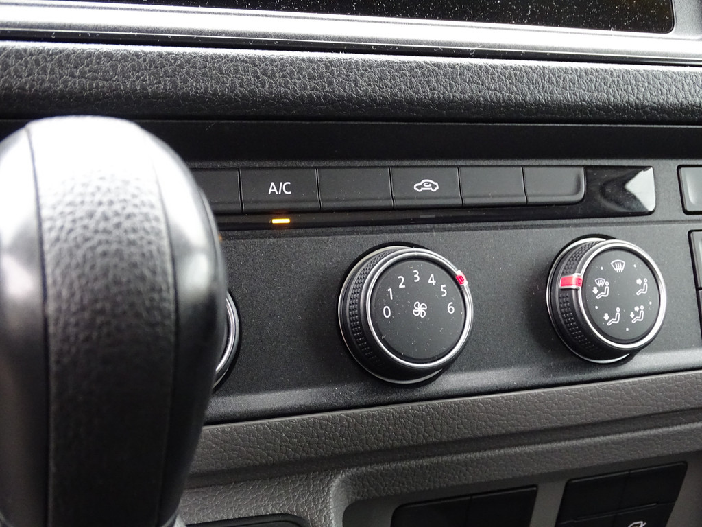 Volkswagen Crafter 2.0 TDI | 141 PK | Bakwagen | BPM Vrij | 17