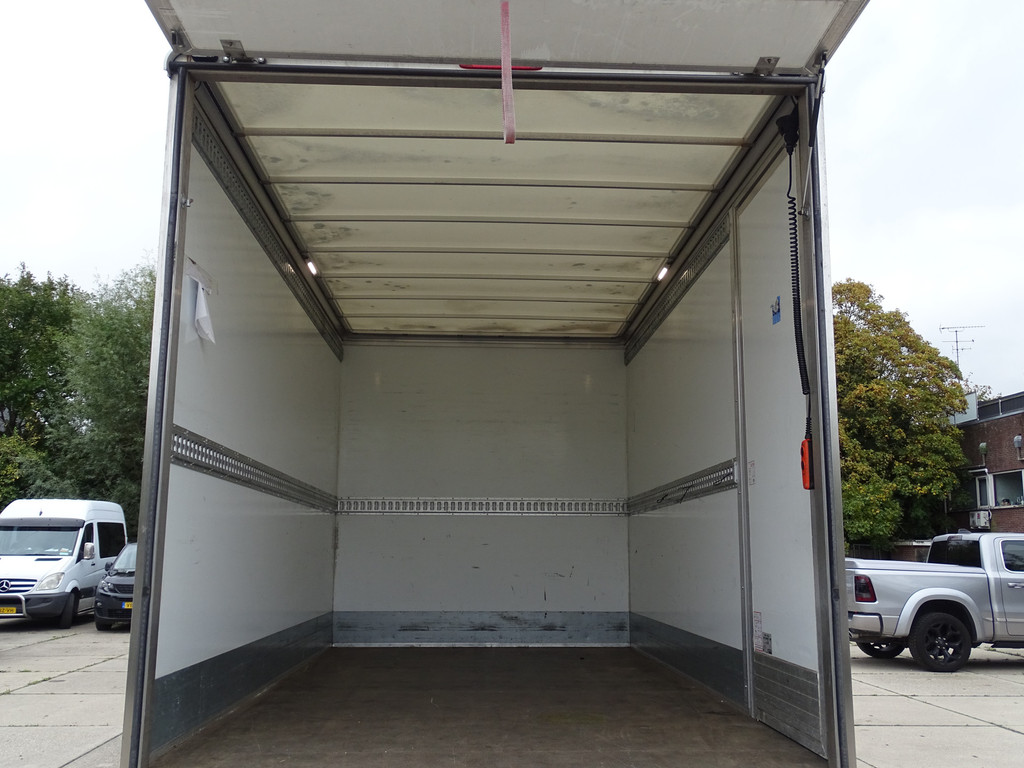 Volkswagen Crafter 2.0 TDI | 141 PK | Bakwagen | BPM Vrij | 7