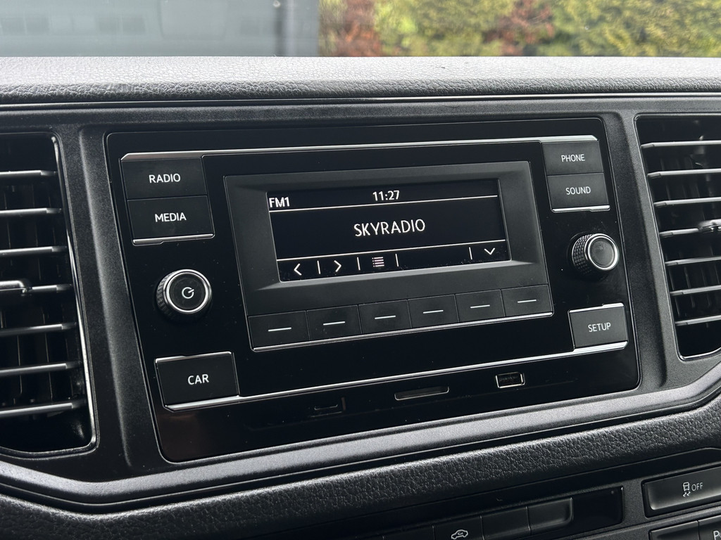 Volkswagen Crafter 2.0 TDI 141 PK DSG AUTOMAAT HIGHLINE+ / LED KOPLAMPEN / L3H3 / 3.000 KG AHG / 270 A DEUREN / AIRCO / CRUISE / BLUETOOTH / 3-ZITS 10