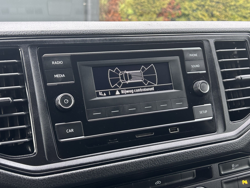 Volkswagen Crafter 2.0 TDI 141 PK DSG AUTOMAAT HIGHLINE+ / LED KOPLAMPEN / L3H3 / 3.000 KG AHG / 270 A DEUREN / AIRCO / CRUISE / BLUETOOTH / 3-ZITS 12