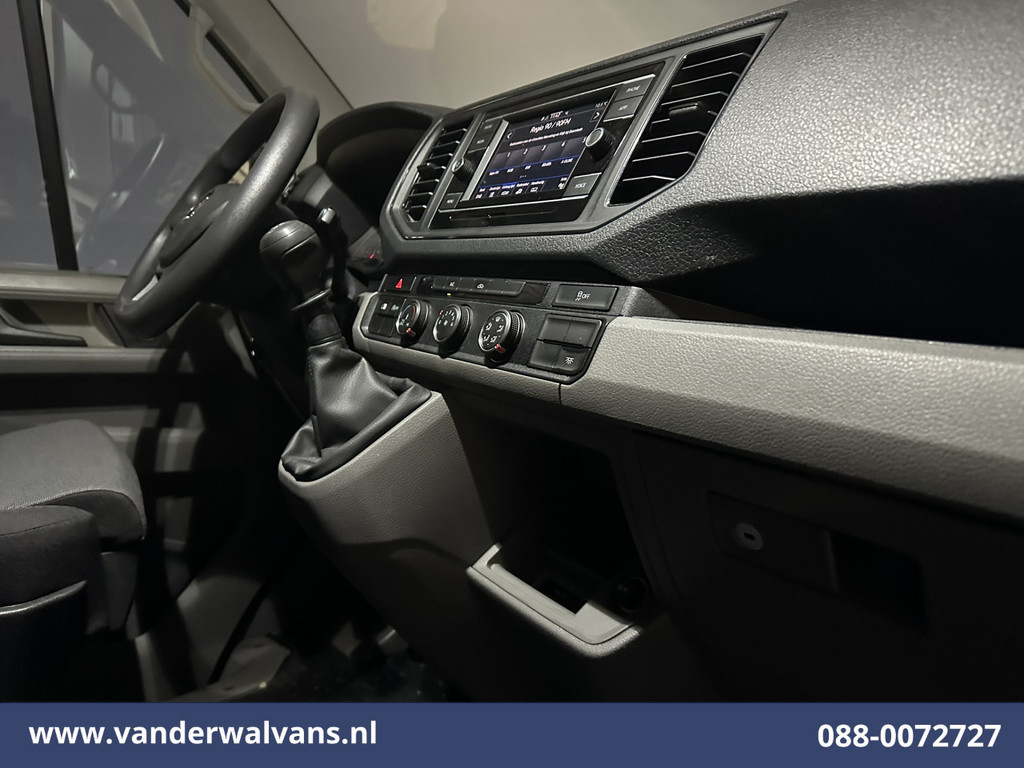 Volkswagen Crafter 2.0 TDI 141pk L3H3 L2H2 Euro6 Airco | Camera | Apple Carplay | Android Auto | Cruisecontrol | Massagestoel Chauffeursstoel 15