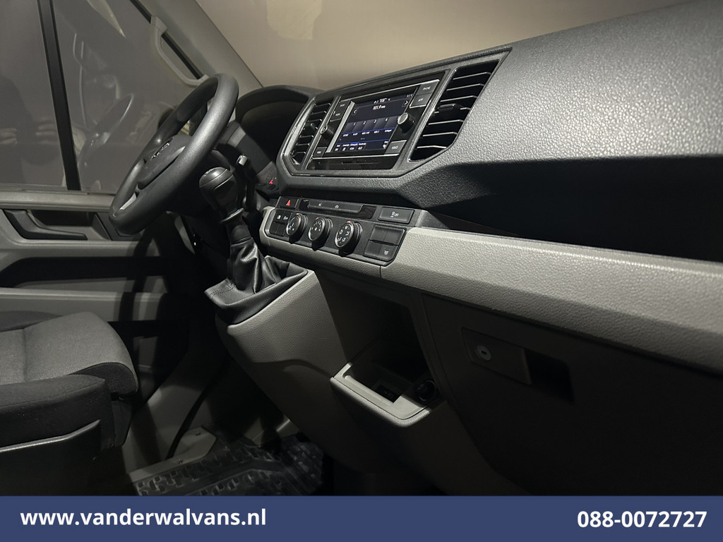 Volkswagen Crafter 2.0 TDI 141pk L3H3 L2H2 Euro6 Airco | Camera | Apple Carplay | Android Auto | Cruisecontrol | Massagestoel Chauffeursstoel 15