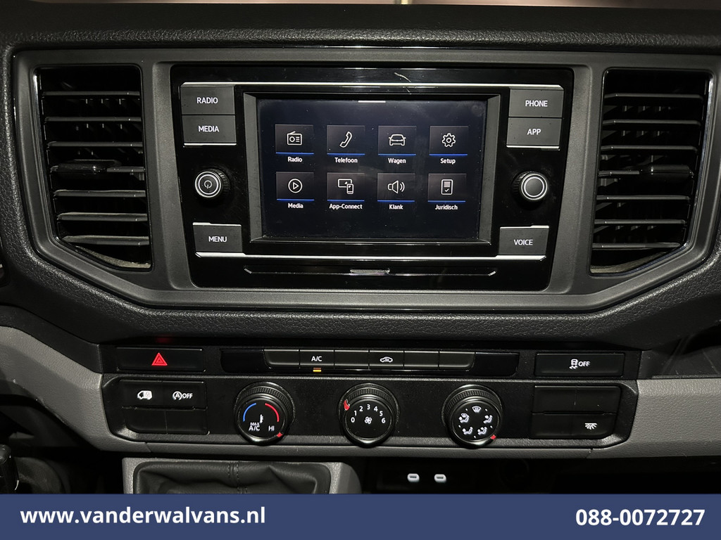 Volkswagen Crafter 2.0 TDI 141pk L3H3 L2H2 Euro6 Airco | Camera | Apple Carplay | Android Auto | Cruisecontrol | Massagestoel Chauffeursstoel 17