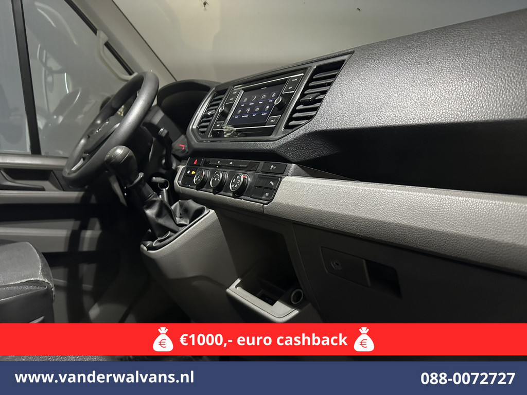 Volkswagen Crafter 2.0 TDI 141pk L3H3 L2H2 Euro6 Airco | Camera | Apple Carplay | Cruisecontrol Android Auto, Parkeersensoren, Bijrijdersbank, 3000kg Trekvermogen, zilver 15