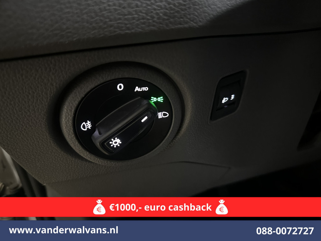 Volkswagen Crafter 2.0 TDI 141pk L3H3 L2H2 Euro6 Airco | Camera | Apple Carplay | Cruisecontrol Android Auto, Parkeersensoren, Bijrijdersbank, 3000kg Trekvermogen, zilver 17