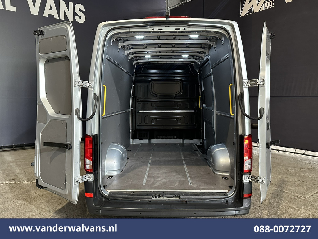 Volkswagen Crafter 2.0 TDI 141pk L3H3 L2H2 Euro6 Airco | Camera | Navigatie | Android Auto | Stoelverwarming Parkeersensoren, Bijrijdersbank, 3000kg trekvermogen, zilver 12