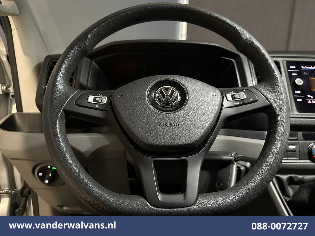 Volkswagen Crafter 2.0 TDI 141pk L3H3 L2H2 Euro6 Airco | Camera | Navigatie | Android Auto | Stoelverwarming Parkeersensoren, Bijrijdersbank, 3000kg trekvermogen, zilver 14