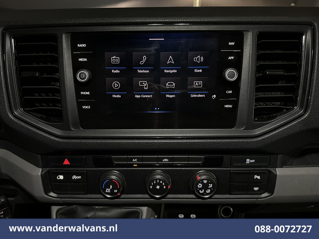 Volkswagen Crafter 2.0 TDI 141pk L3H3 L2H2 Euro6 Airco | Navigatie | Apple Carplay | Chauffeursstoel Android Auto, Parkeersensoren, 3000kg trekvermogen 15