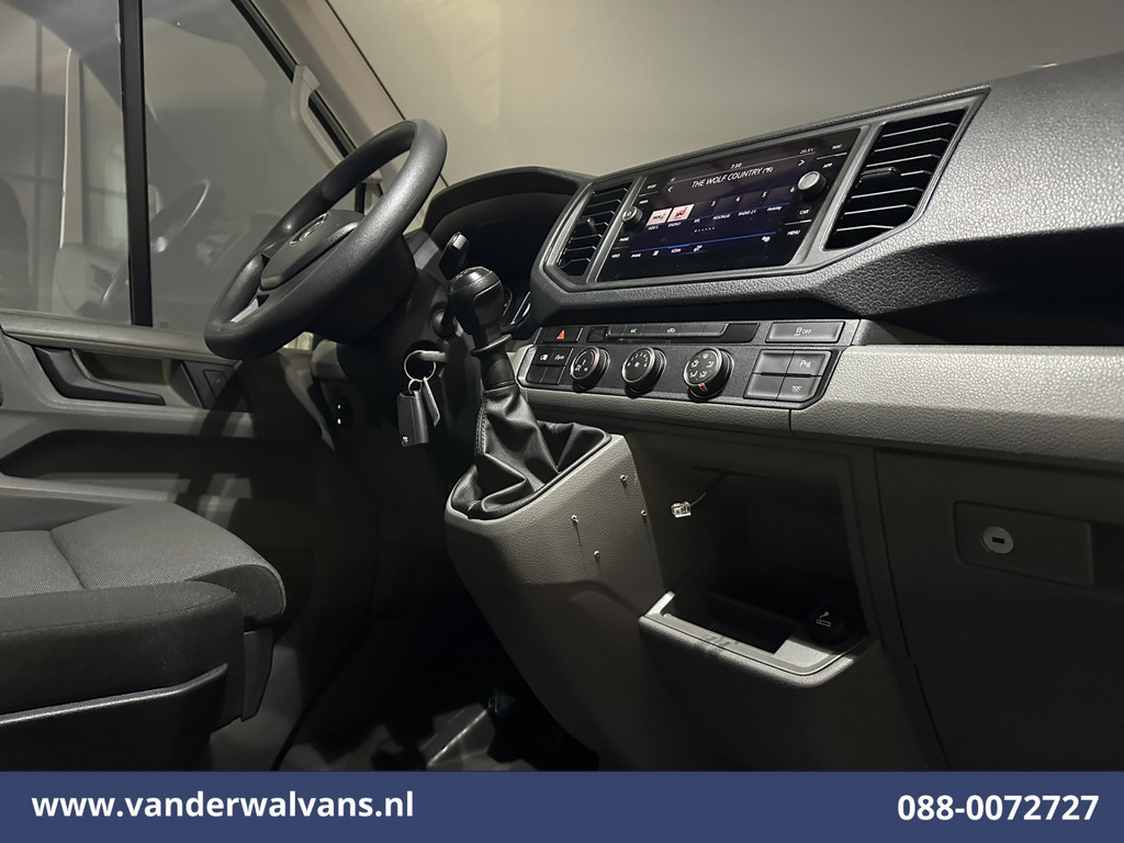 Volkswagen Crafter 2.0 TDI 141pk L3H3 L2H2 Euro6 Airco | Navigatie | Apple Carplay | Chauffeursstoel Android Auto, Standkachel, Parkeersensoren, 3000kg trekvermogen 12