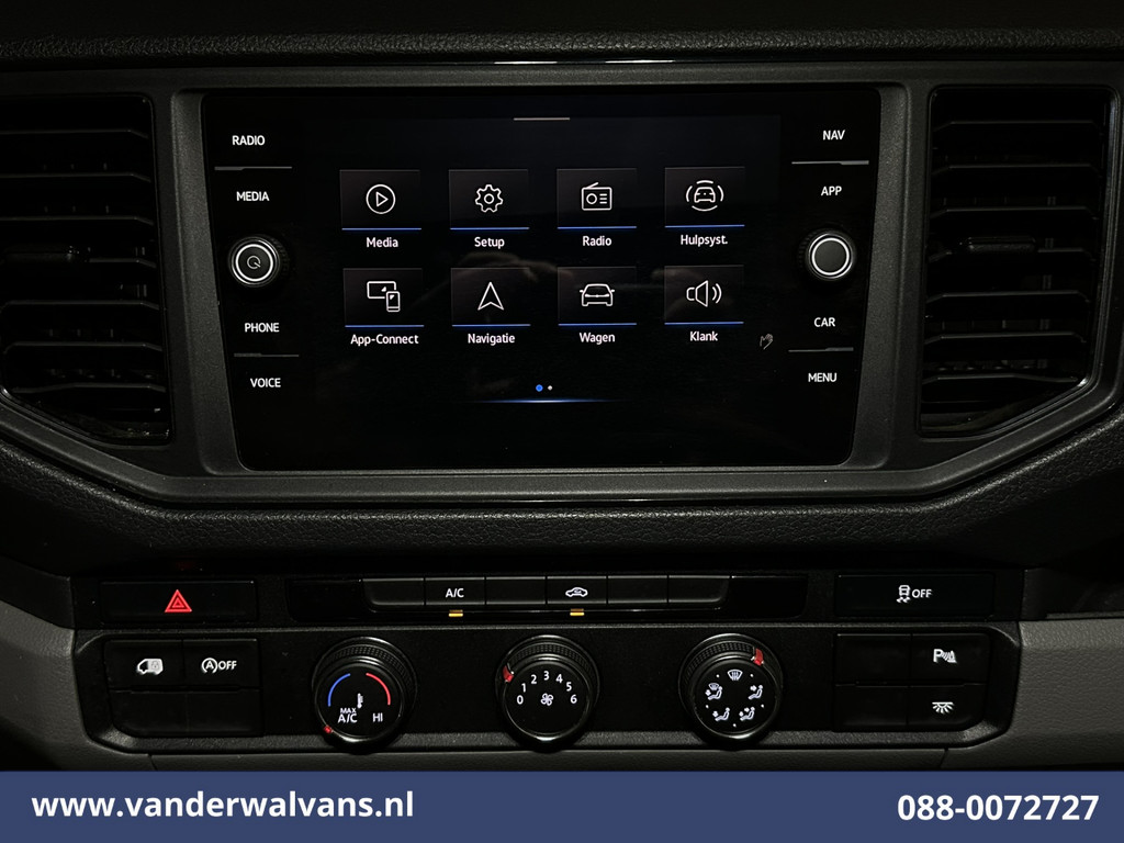 Volkswagen Crafter 2.0 TDI 141pk L3H3 L2H2 Euro6 Airco | Navigatie | Apple Carplay | Chauffeursstoel Android Auto, Standkachel, Parkeersensoren, 3000kg trekvermogen 16