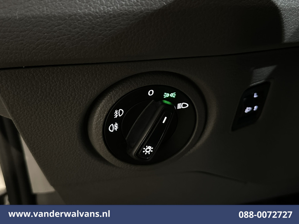 Volkswagen Crafter 2.0 TDI 141pk L3H3 L2H2 Euro6 Airco | Navigatie | Apple Carplay | Chauffeursstoel Android Auto, Standkachel, Parkeersensoren, 3000kg trekvermogen 17