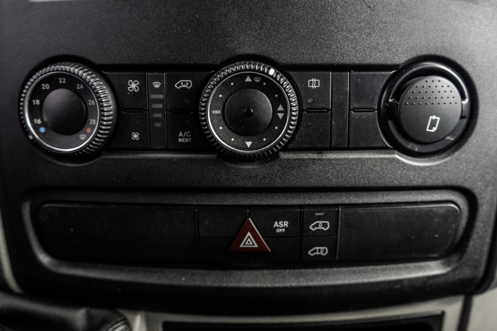 Volkswagen Crafter 2.0TDI | 160PK | L2H2 | Navigatie | Airco | Cruise 15