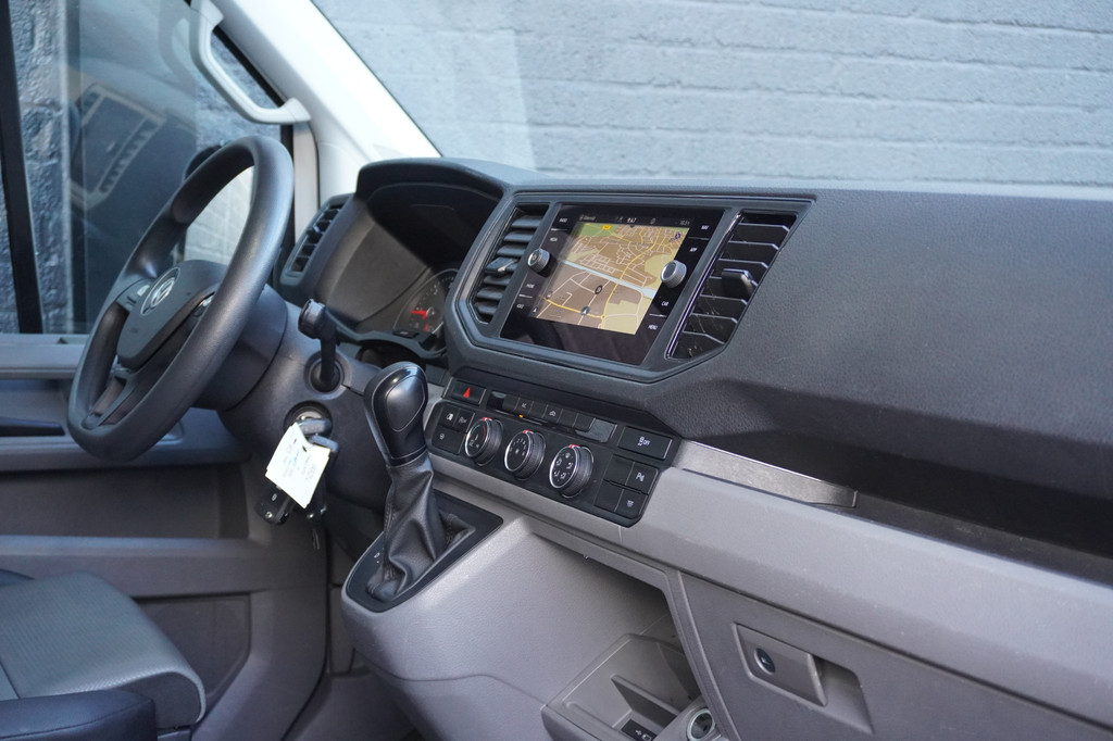 Volkswagen Crafter 2.0 TDI 177PK Automaat L4H3 DHollandia EURO 6 - Laadklep 500KG - Airco - Navi - ⬠24.900,- Excl. 13