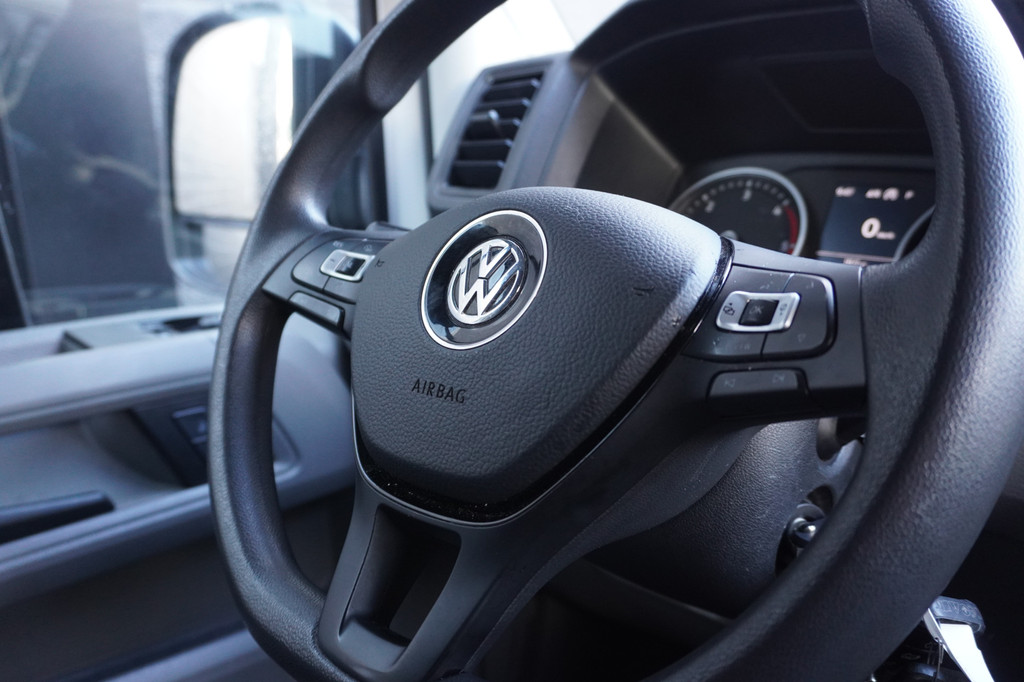 Volkswagen Crafter 2.0 TDI 177PK Automaat L4H3 DHollandia EURO 6 - Laadklep 500KG - Airco - Navi - ⬠24.900,- Excl. 18