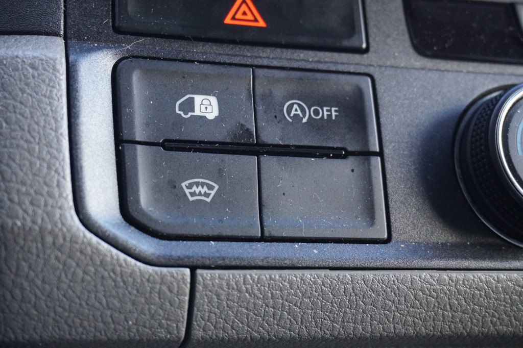 Volkswagen Crafter 2.0 TDI 177PK Automaat L4H3 DHollandia EURO 6 - Laadklep 500KG - Airco - Navi - ⬠24.900,- Excl. 20